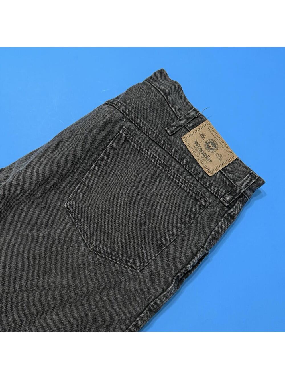 Vintage Wrangler Black Denim Jeans Shorts 606W1CB Mens Size 38